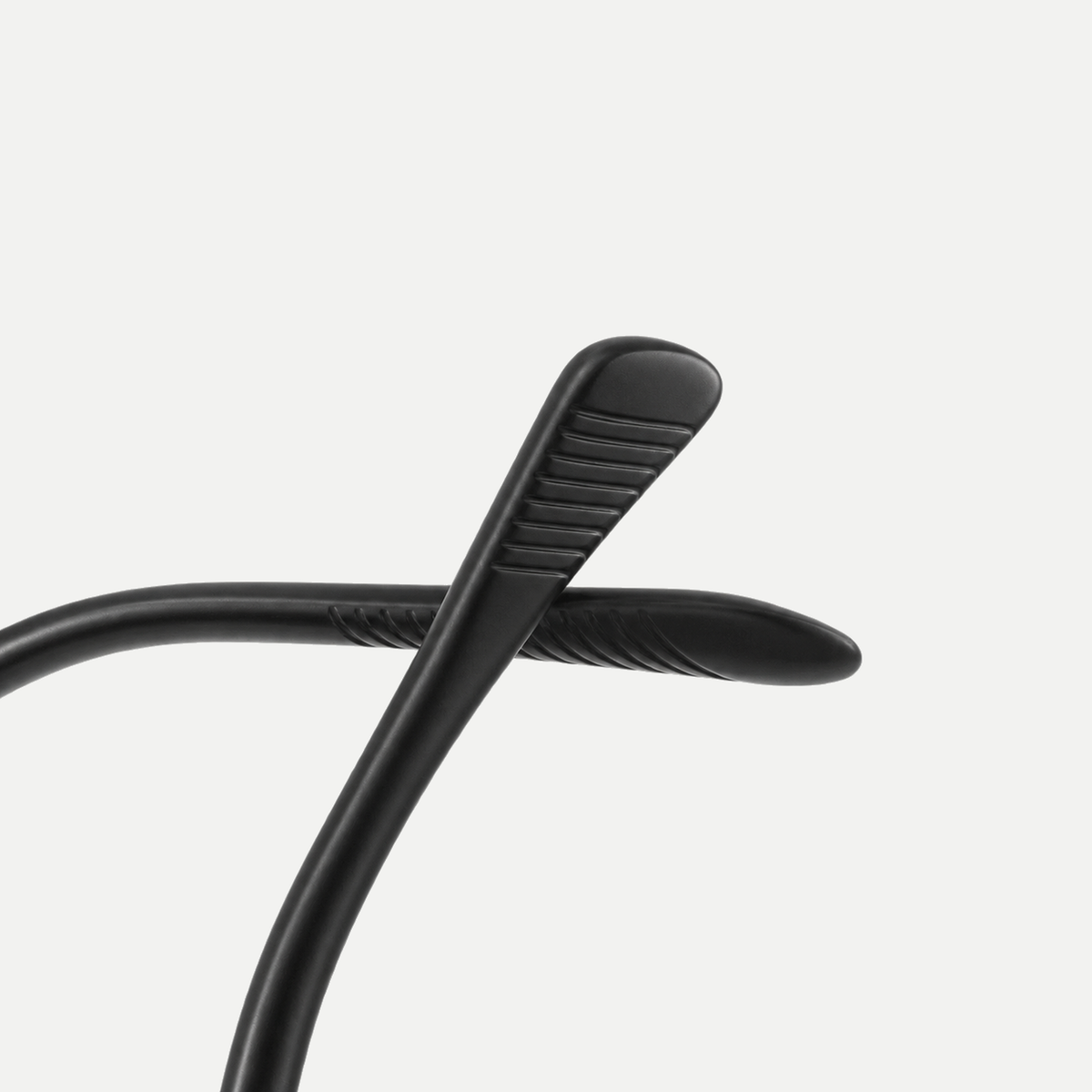 Wren black / smoke sunglasses, frame detail