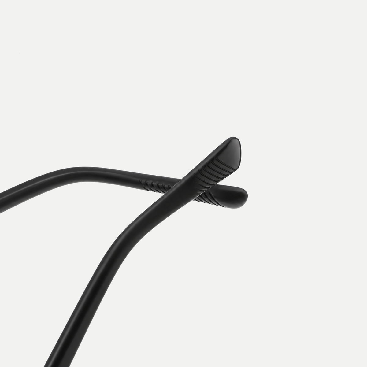 Aspen black / smoke sunglasses, frame detail