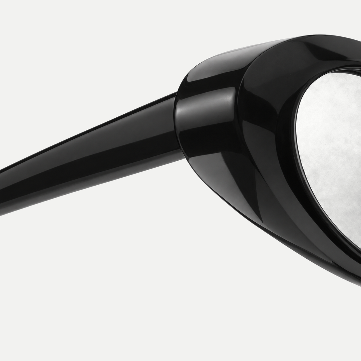 Iris black eyeglasses, frame detail