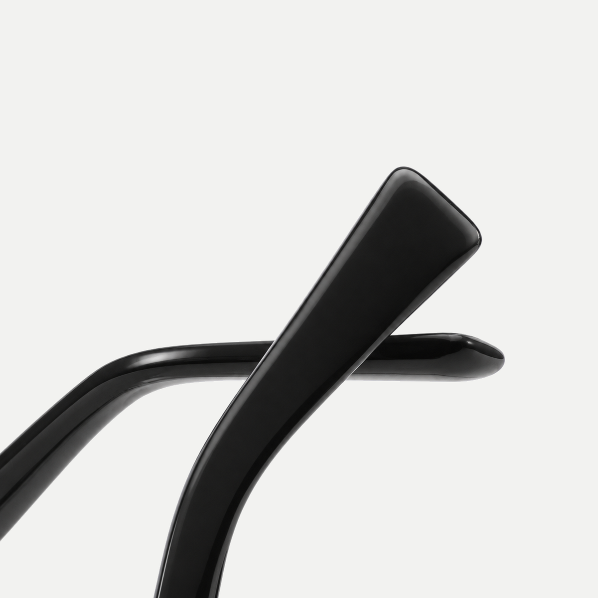 Esme black / smoke sunglasses, frame detail