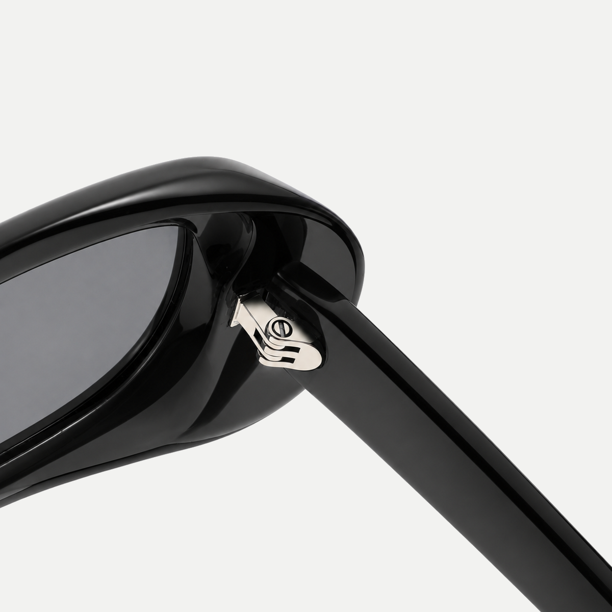 Jade black / smoke sunglasses, frame detail
