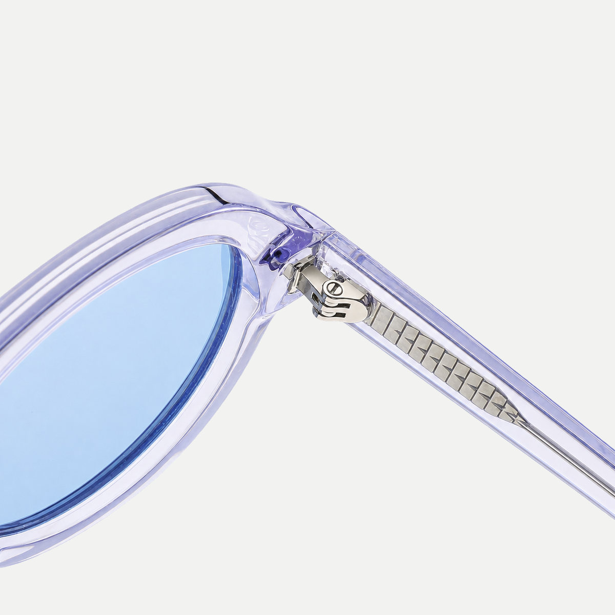 Harper crystal lilac / ice blue sunglasses, frame detail