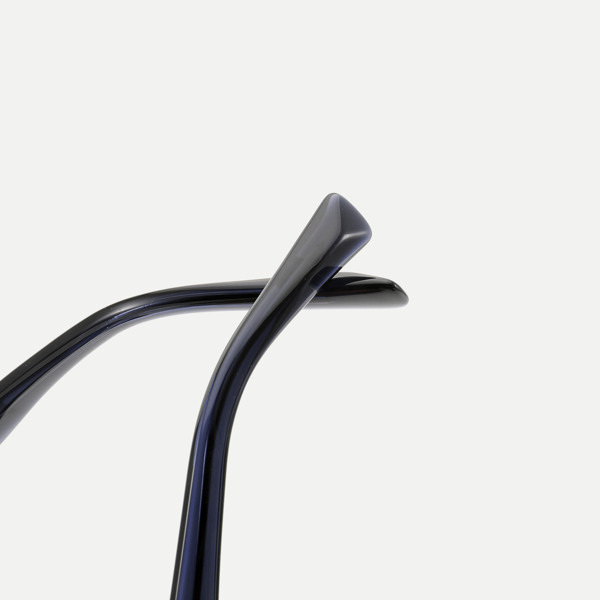 Phoenix crystal blue / slate blue sunglasses, frame detail