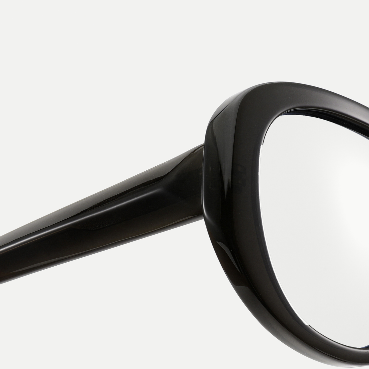 Mira crystal smoke eyeglasses, frame detail