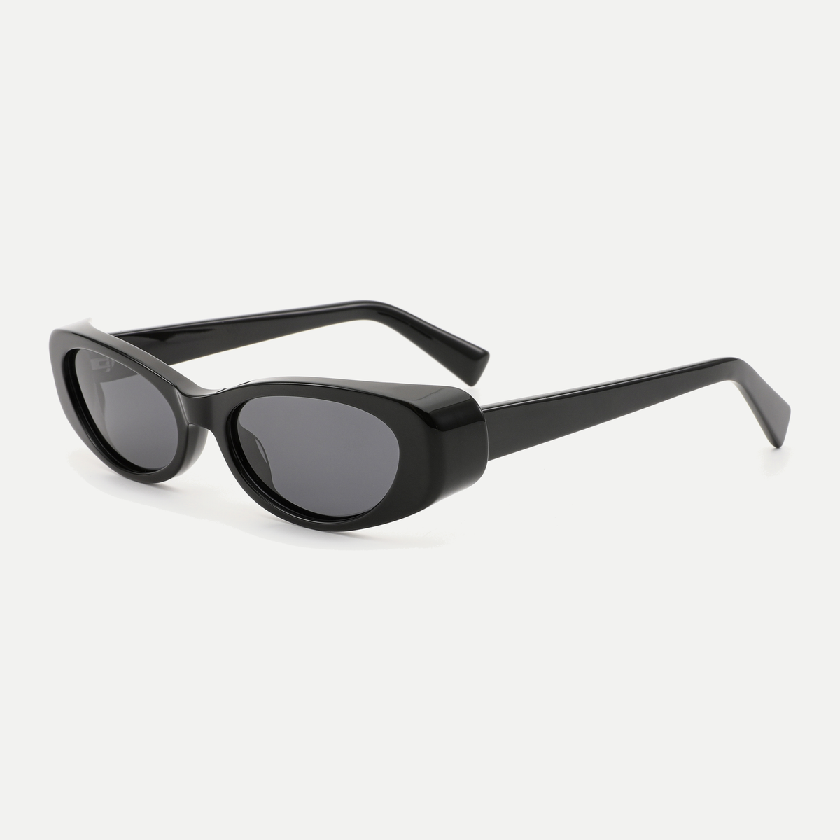 Nova black / smoke sunglasses, 45-degree view