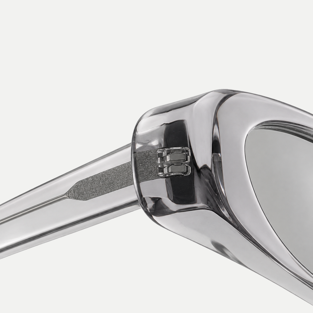 Nova crystal gray / light smoke sunglasses, frame detail