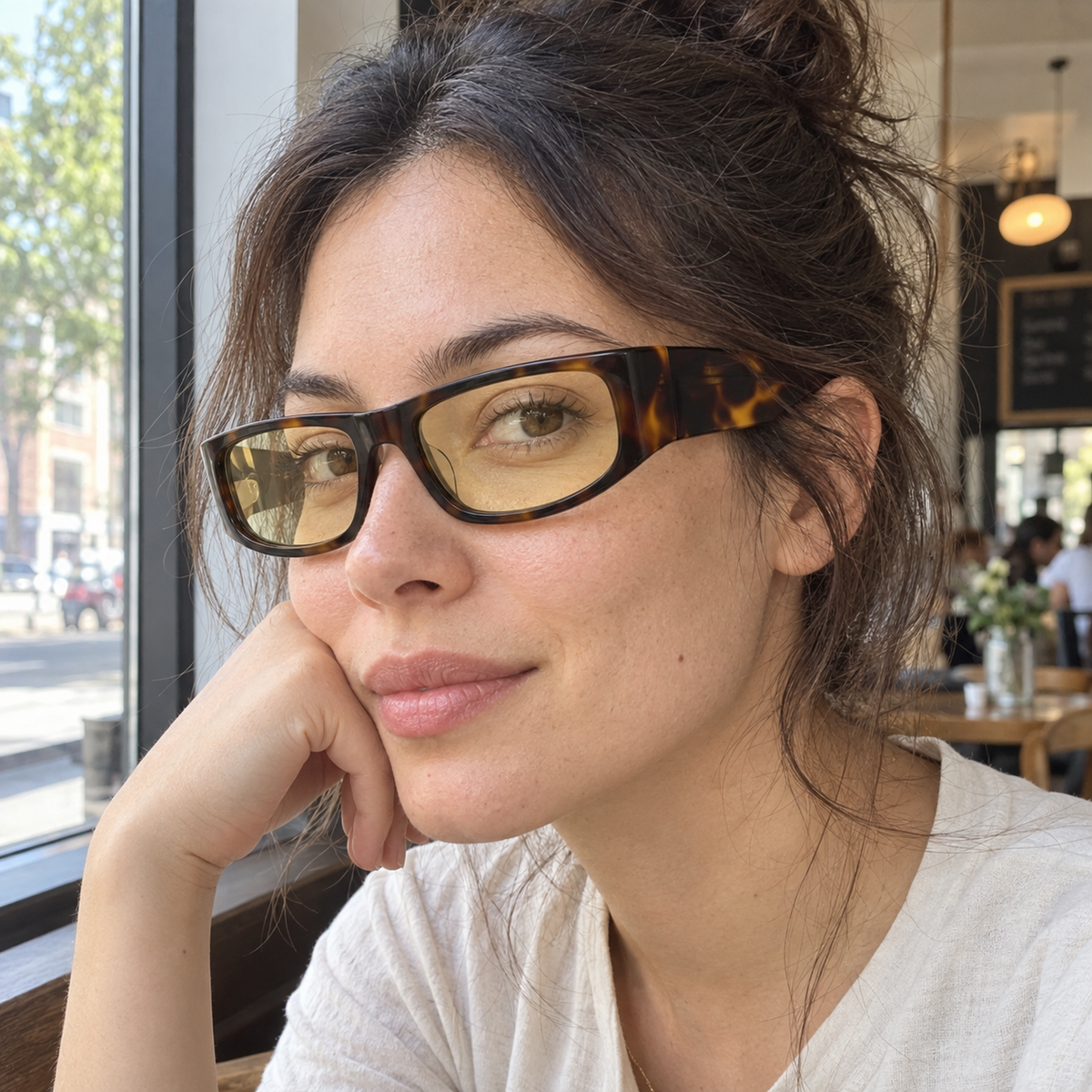 Sutton amber tortoise / yellow sunglasses, lifestyle view