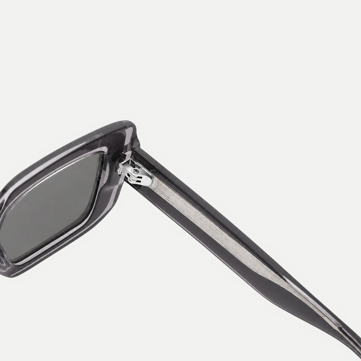 Noelle sunglasses - Crystal Smoke / Smoke - temple detail
