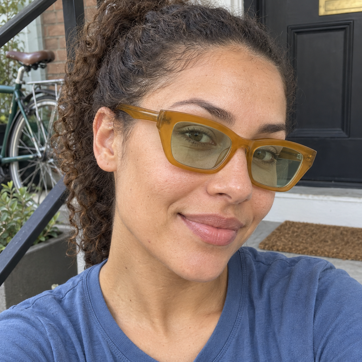 Lyra sunglasses - Crystal Amber / Light Green - UGC