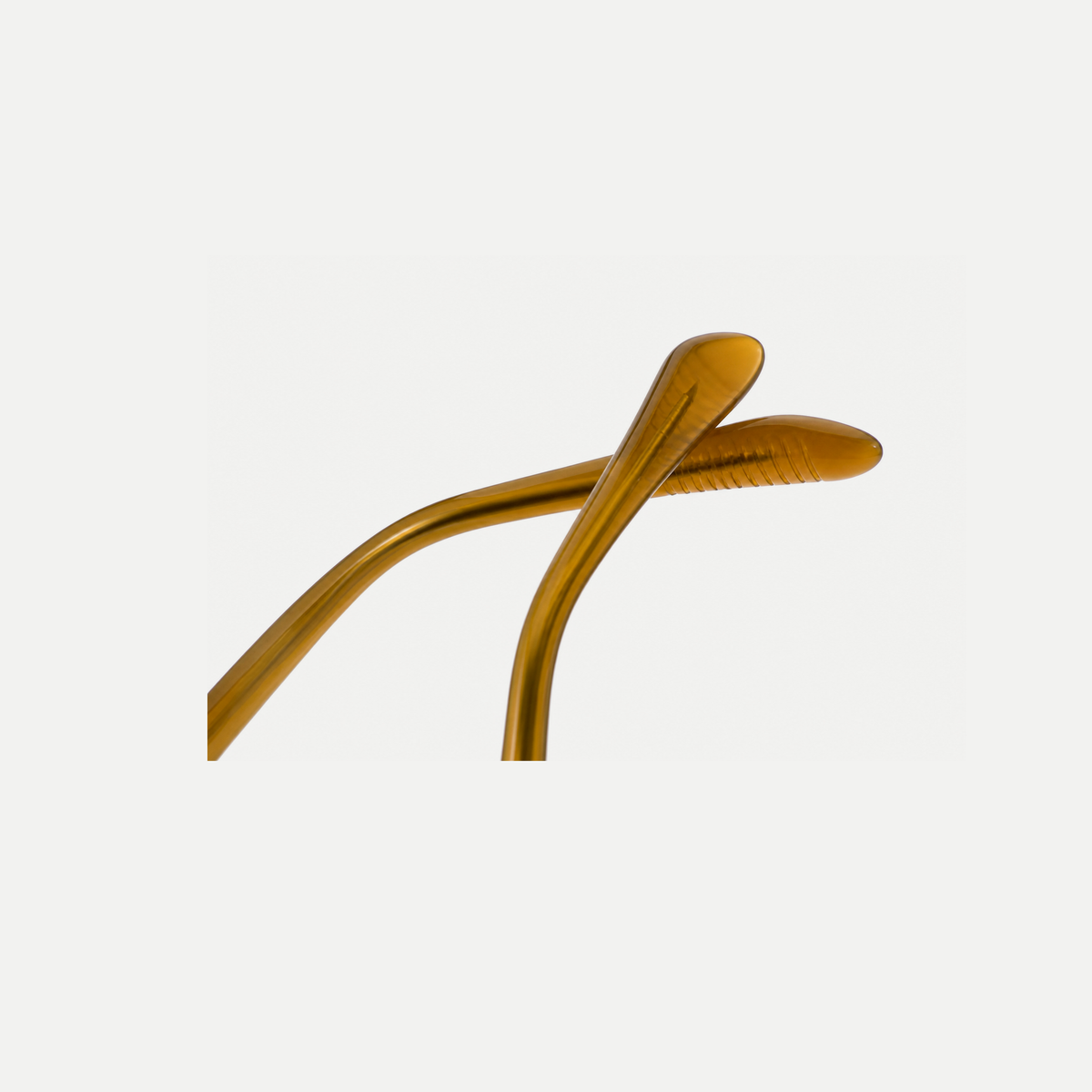 Hazel honey amber acetate glasses, temple tips detail
