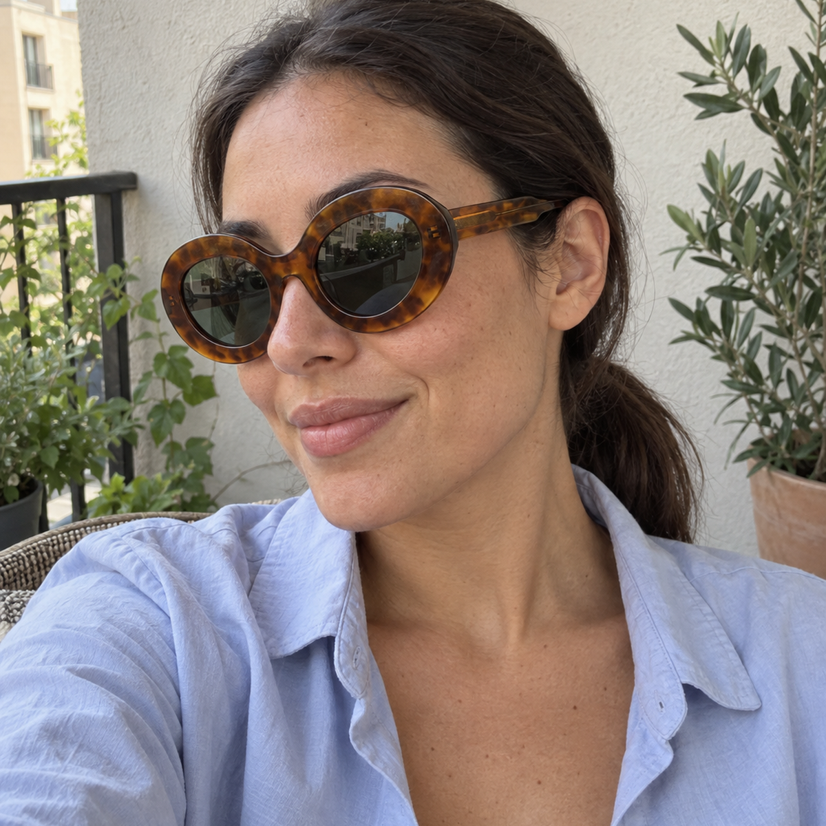 Sloane sunglasses - Amber Tortoise / Green - UGC