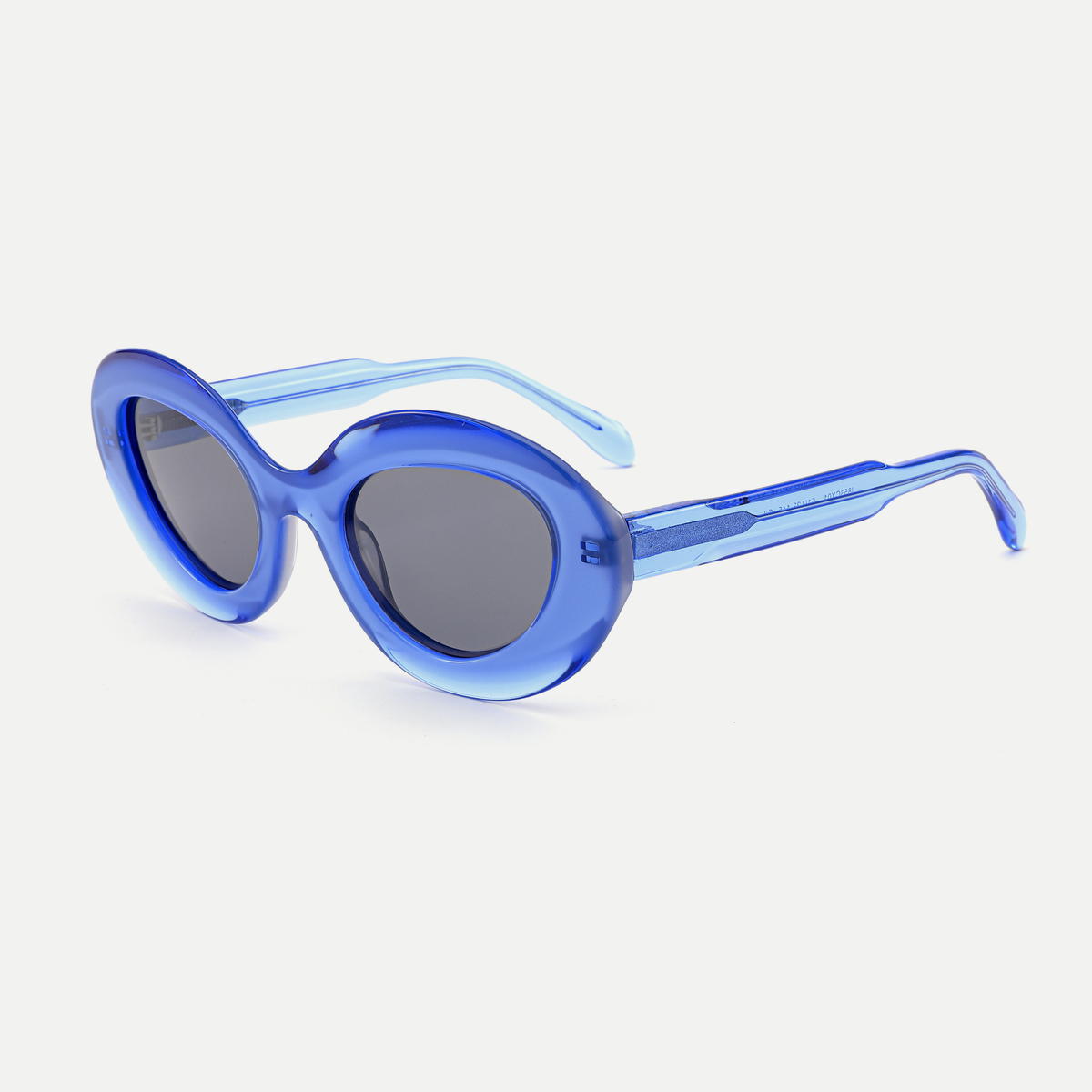 Sloane sunglasses - Crystal Blue / Smoke - 45-degree view
