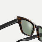 Arden sunglasses - Black / Green - temple detail