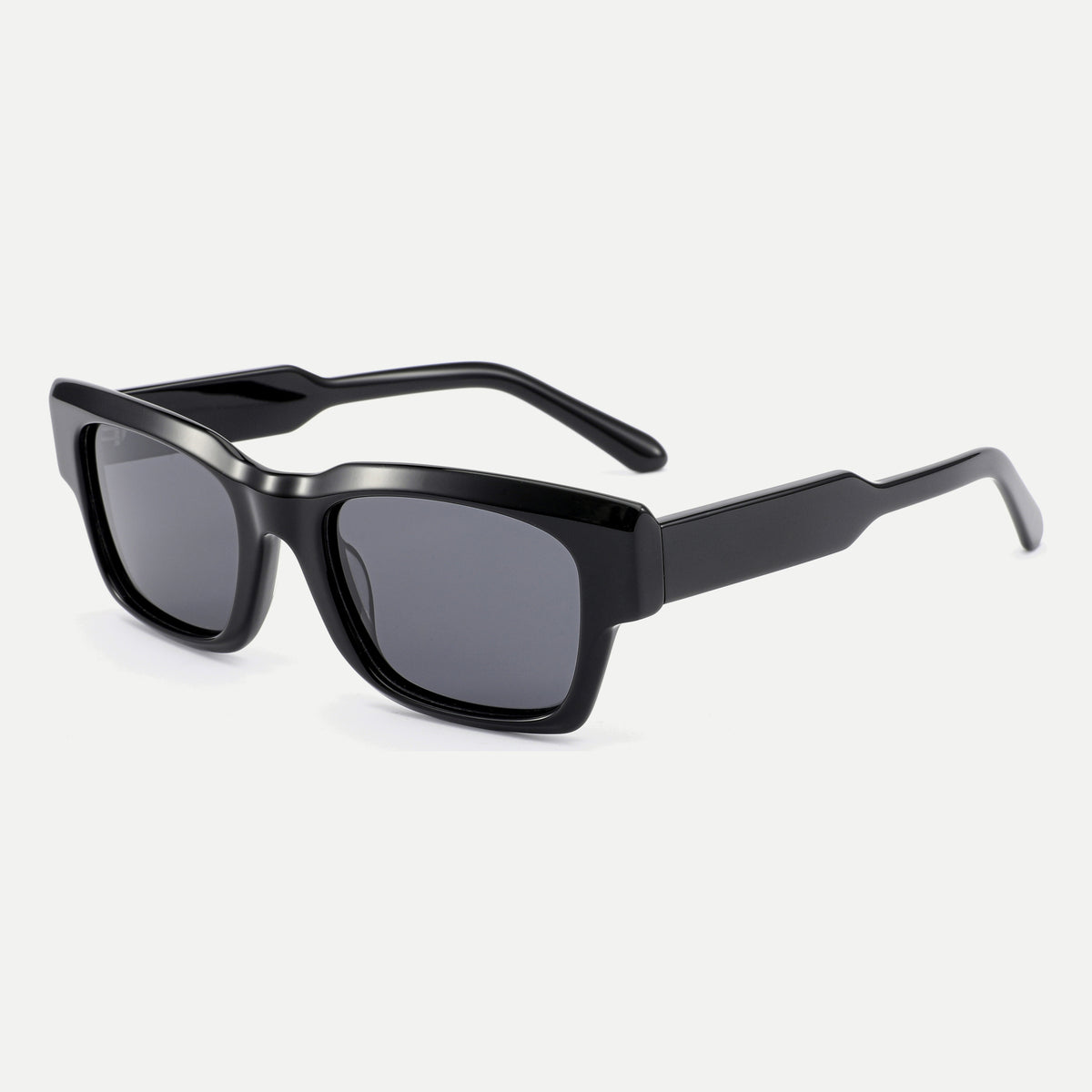 Rowan sunglasses - Black / Smoke - angled view