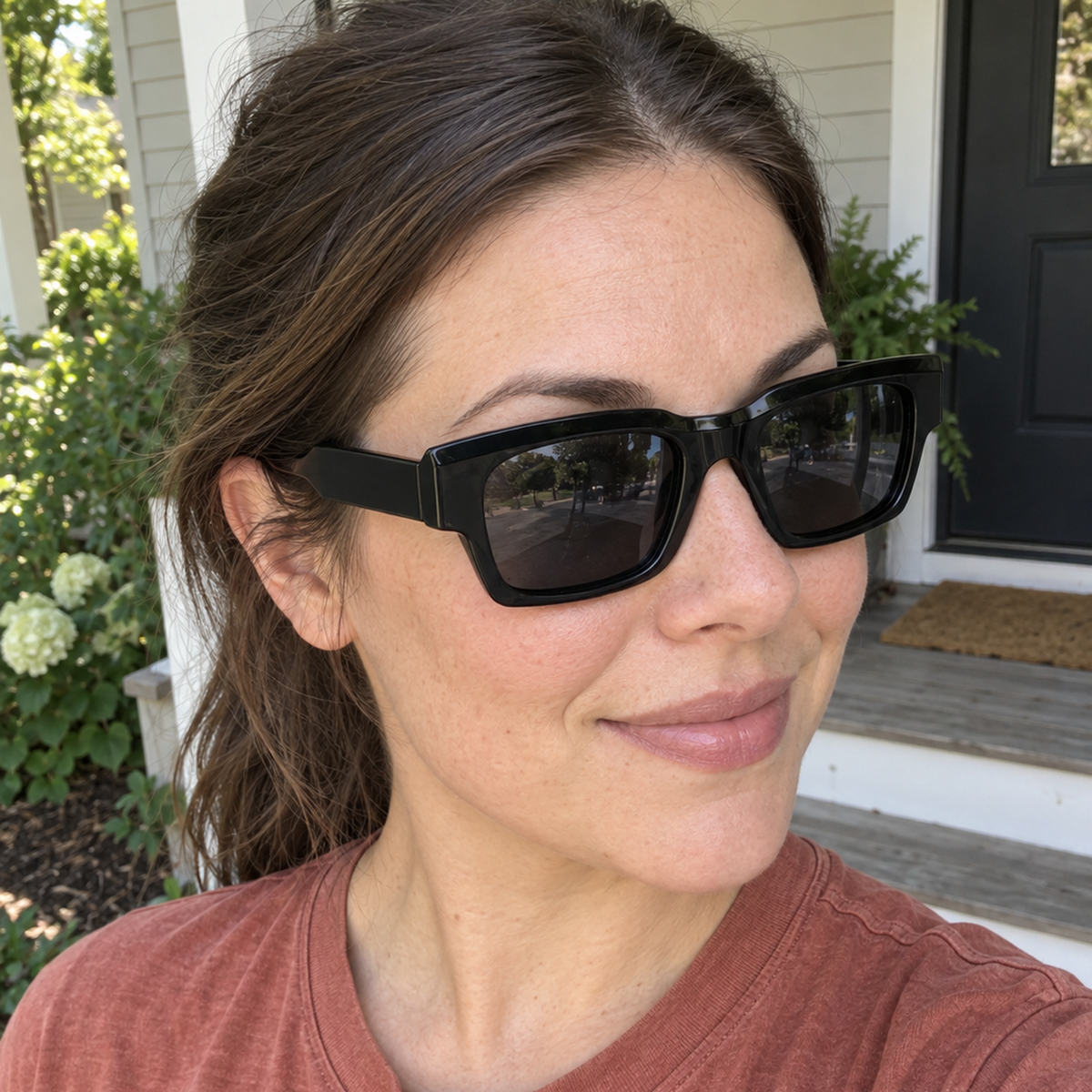 Rowan sunglasses - Black / Smoke - UGC