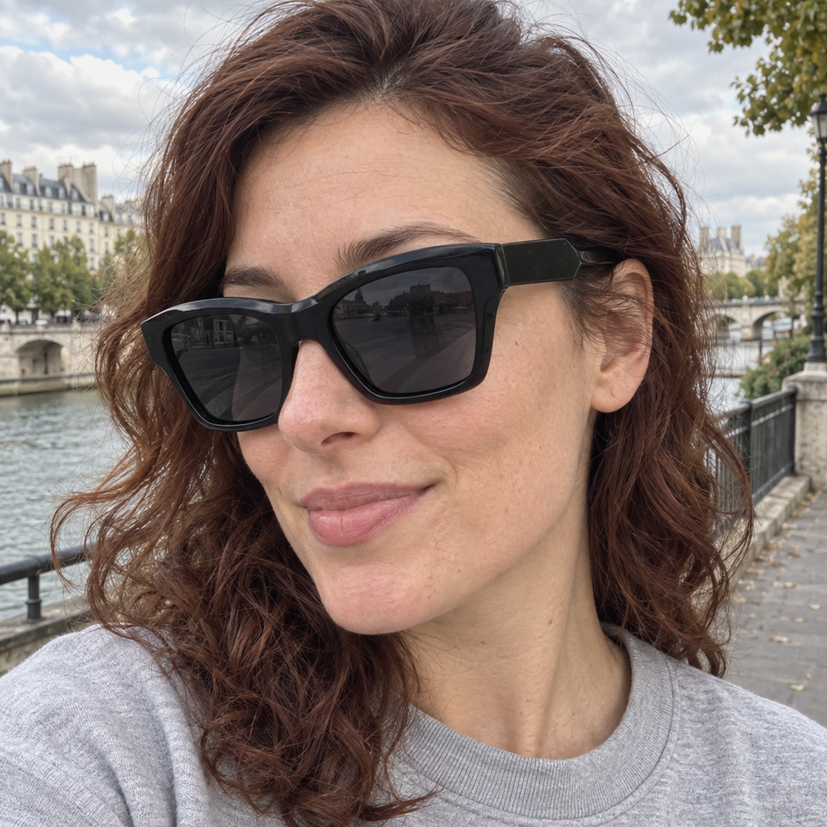 Reese sunglasses - Black / Smoke - UGC