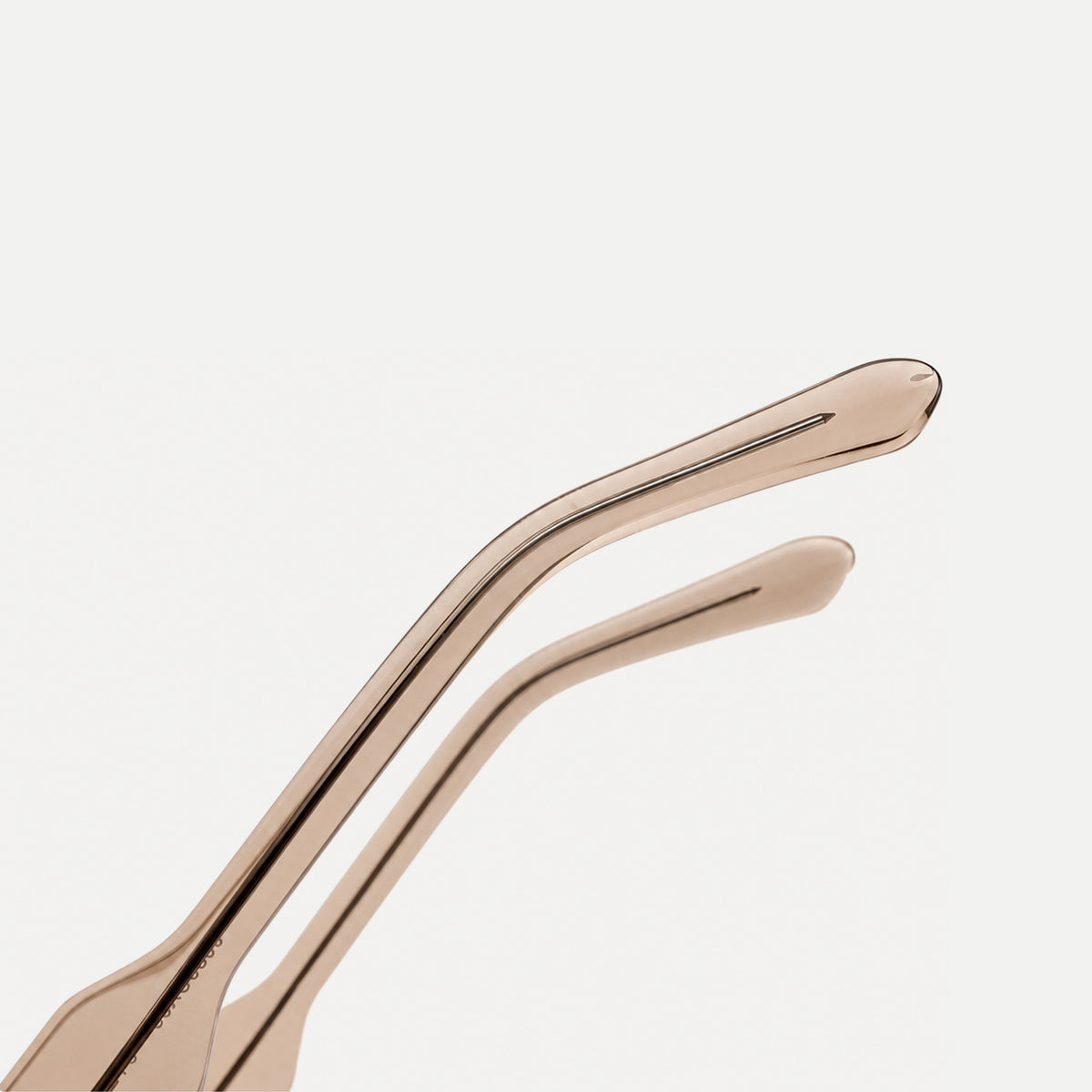 Reese sunglasses - Crystal Mocha / Olive - temple detail