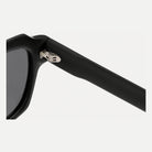Monroe sunglasses - Black / Smoke - hinge detail