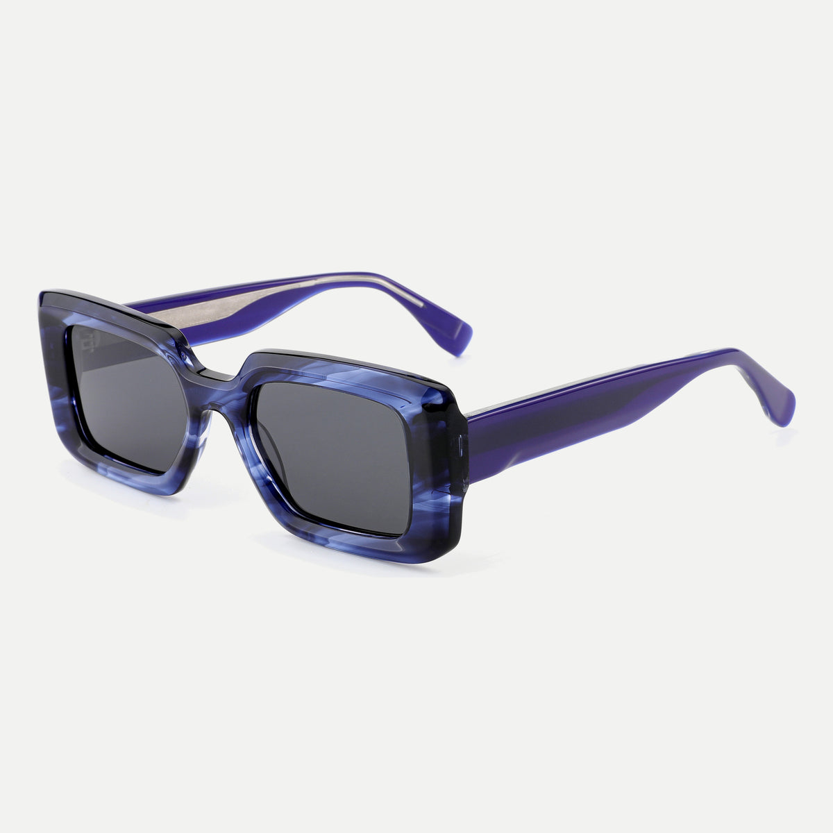 Noelle sunglasses - Crystal Violet / Smoke - 45-degree view