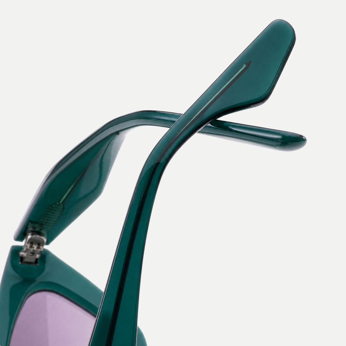 Vega sunglasses - Forest Green / Lilac - temple detail
