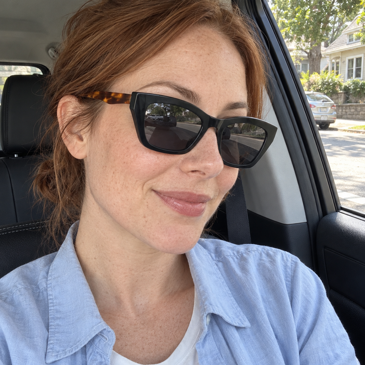 Lyra sunglasses - Black Tortoise / Smoke - UGC