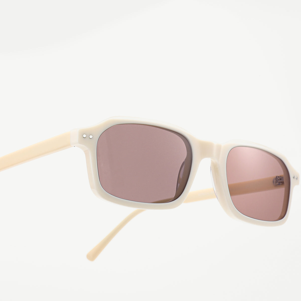 Cleo sunglasses - Ivory / Rose Brown - temple detail